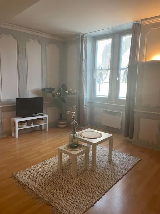 Ferienwohnung « Au Coeur De Dole » Exterior foto